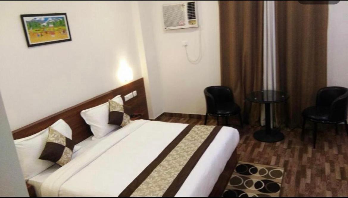 Aster Inn - Near Taj Mahal Agra  Eksteriør billede